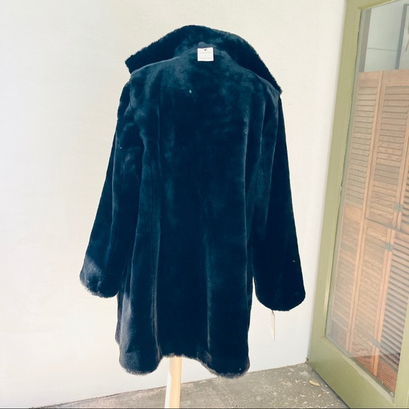 Calvin Klein Reversible Coat - Picture 5 of 15